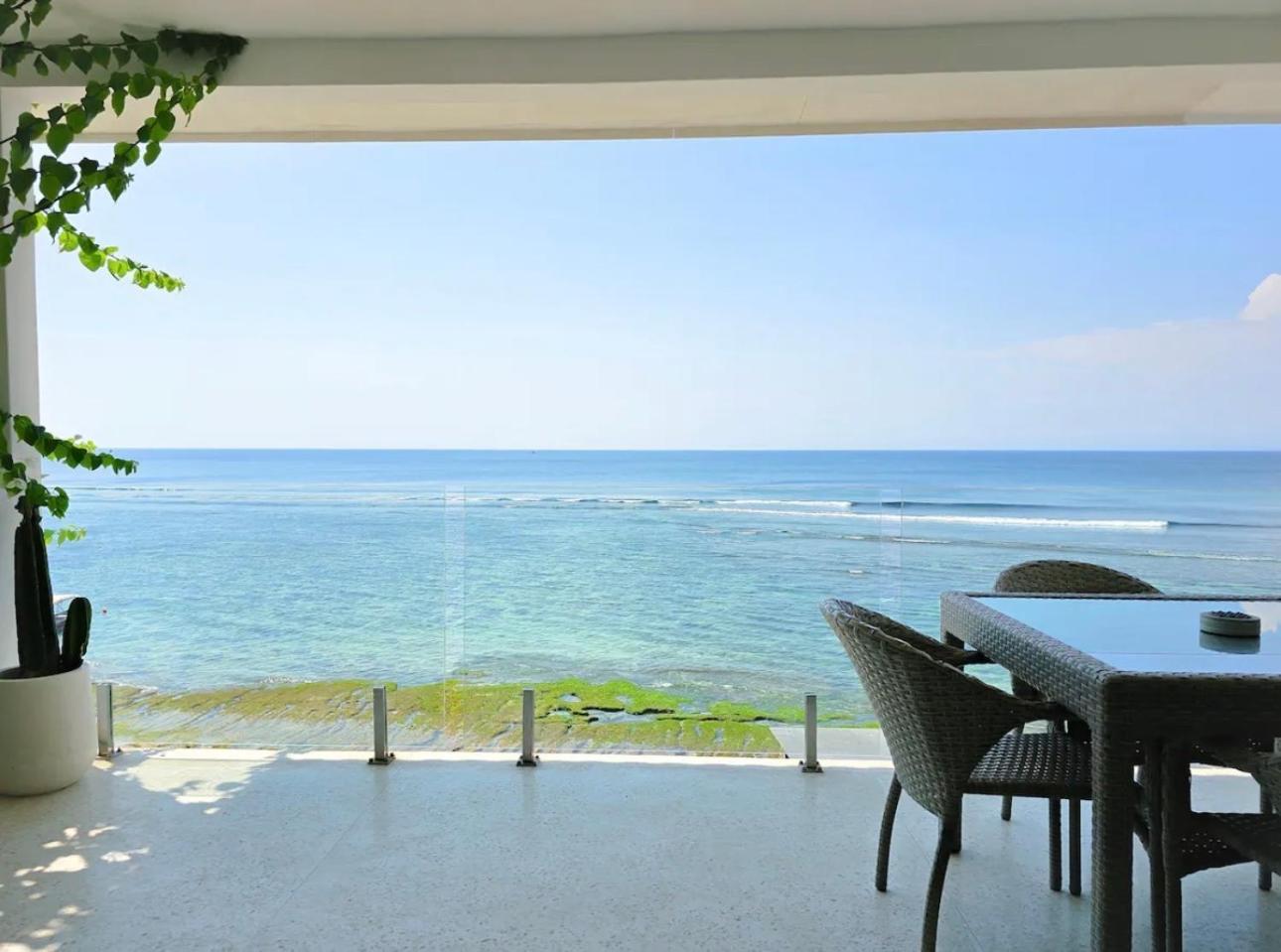 Infinity Bingin - Boutique Beachfront Family Suite Uluwatu  Exterior photo